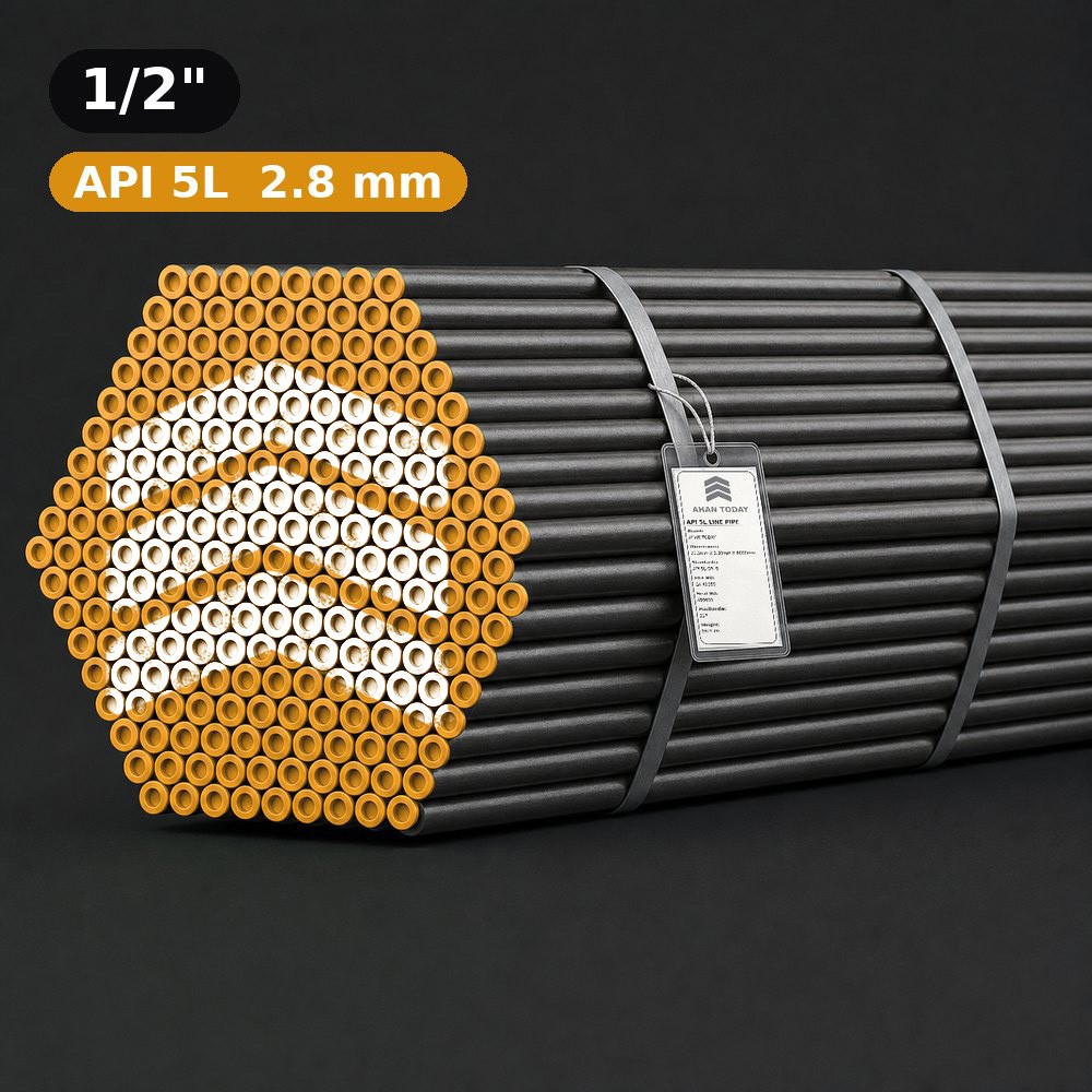 باندل لوله API 5L سپاهان سایز 1/2 اینچ ضخامت 2.8 میلیمتر با درپوش زرد و لوگوی آهن تودی، بستهشده با تسمه و بندلتگ
