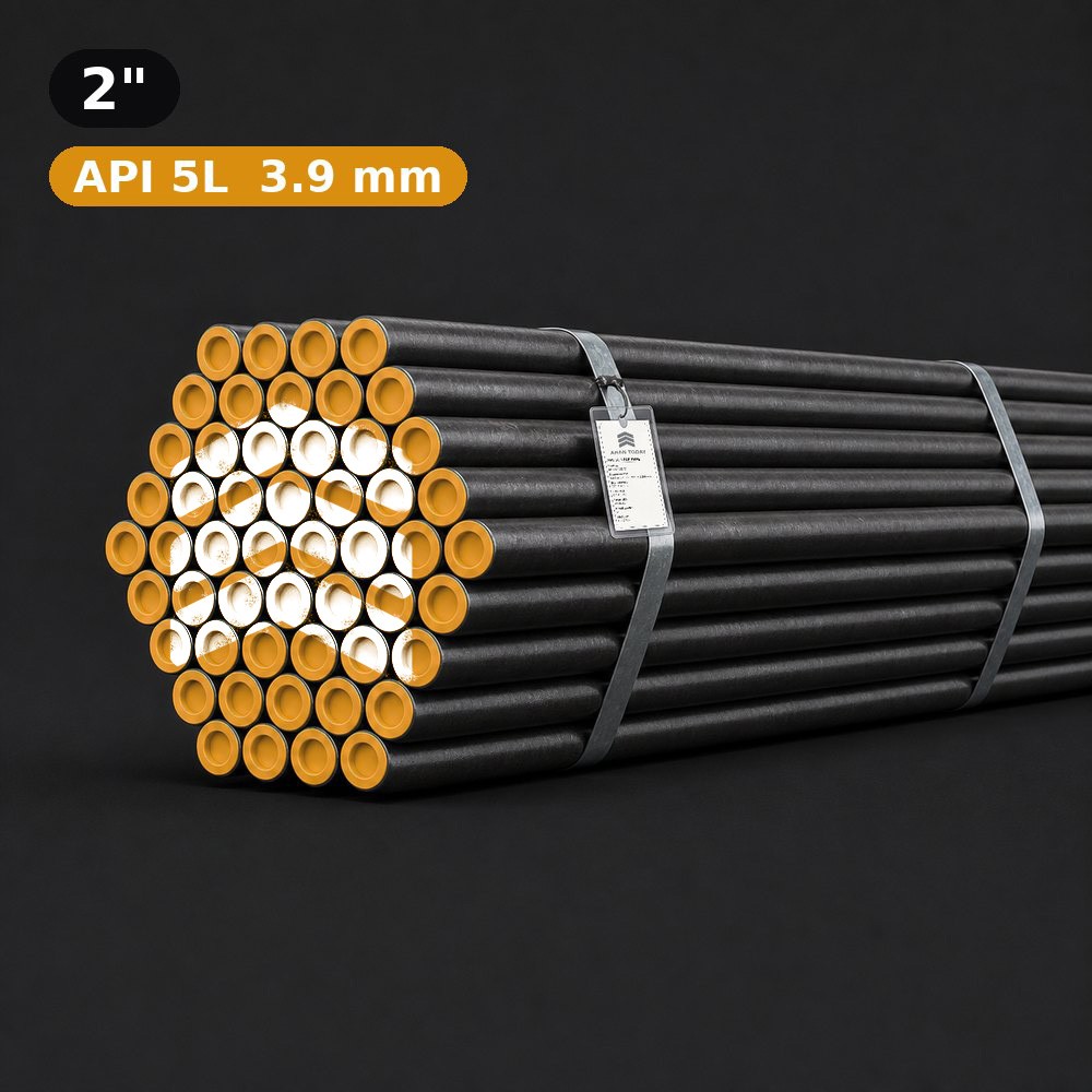 باندل لوله API 5L سپاهان سایز 2 اینچ ضخامت 3.9 میلیمتر با درپوش زرد و لوگوی آهن تودی، بستهشده با تسمه و بندلتگ